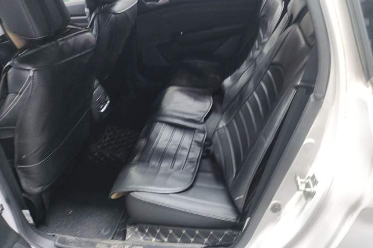 Used Baojun 310W 2018 1.5L Automatic Fashion Edition China VI Left Rear Seat