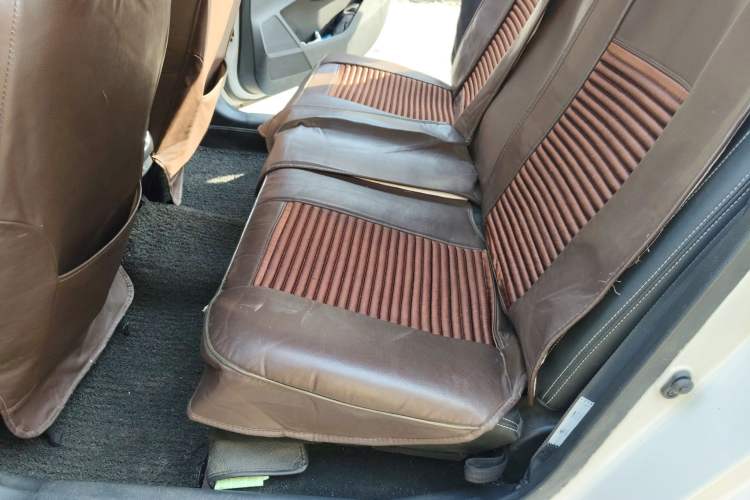 Used Baojun 310W 2018 1.5L Automatic Fashion Edition China VI Left Rear Seat
