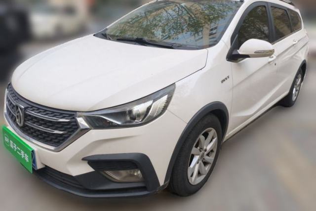 Used Baojun 310W 2018 1.5L Automatic Fashion Edition China VI