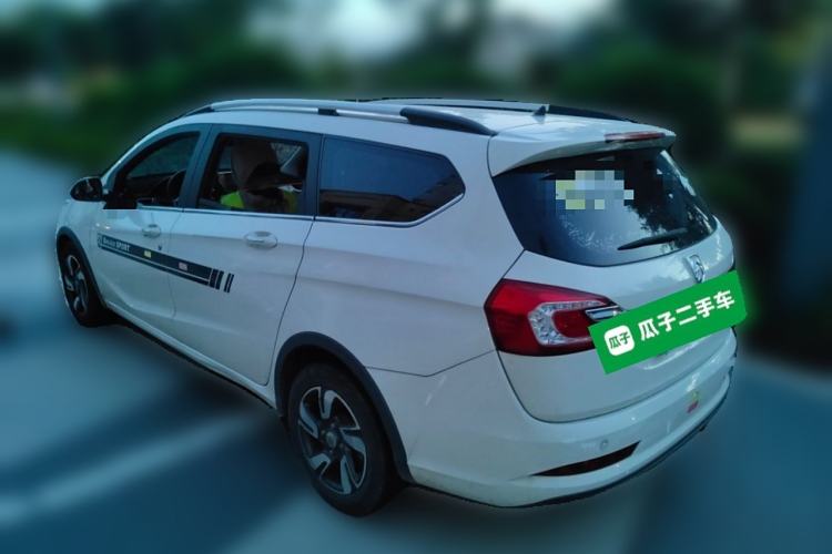 Used Baojun 310W 2018 1.5L Automatic Luxury Version China VI Emission Standard Rear Left 45 Deg
