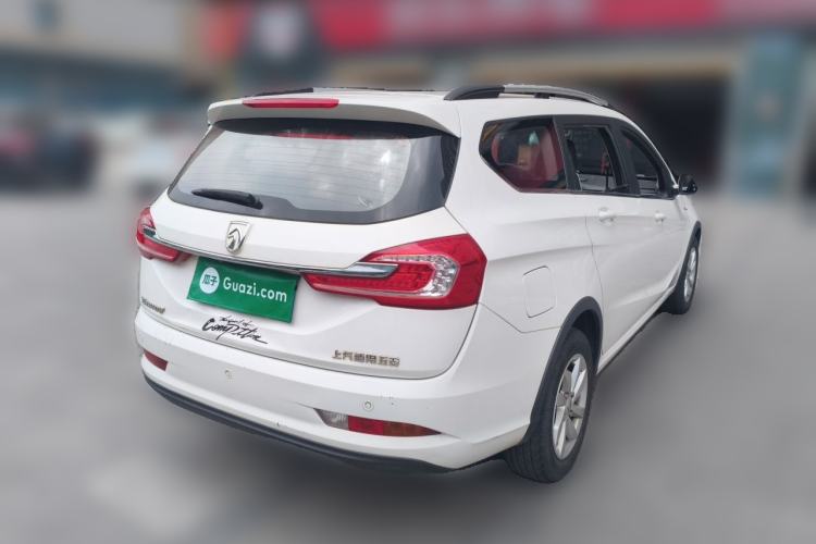 Used Baojun 310W 2018 1.5L Automatic Fashion Version China V Emission Standard Rear Right 45 Deg
