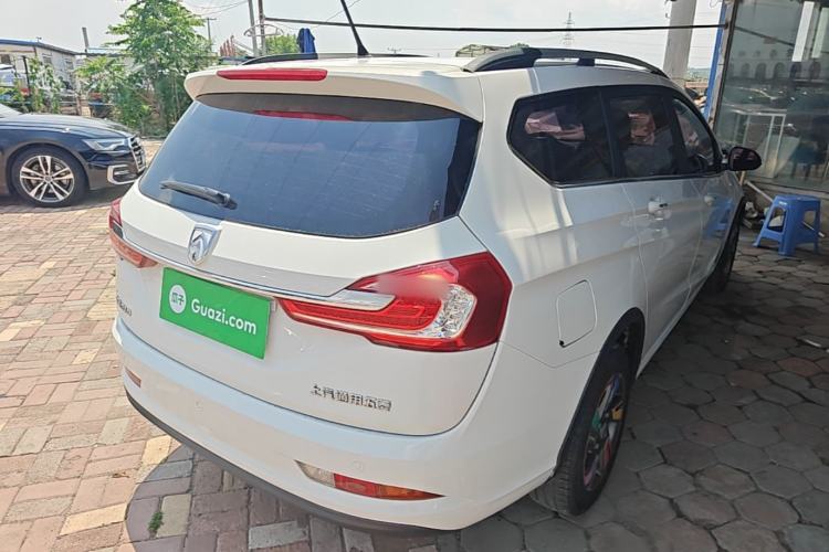 Used Baojun 310W 2018 1.5L Automatic Luxury Version China V Rear Right 45 Deg