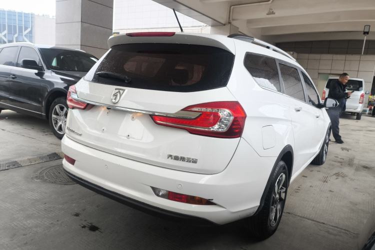 Used Baojun 310W 2018 1.5L Automatic Luxury Version China V Rear Right 45 Deg