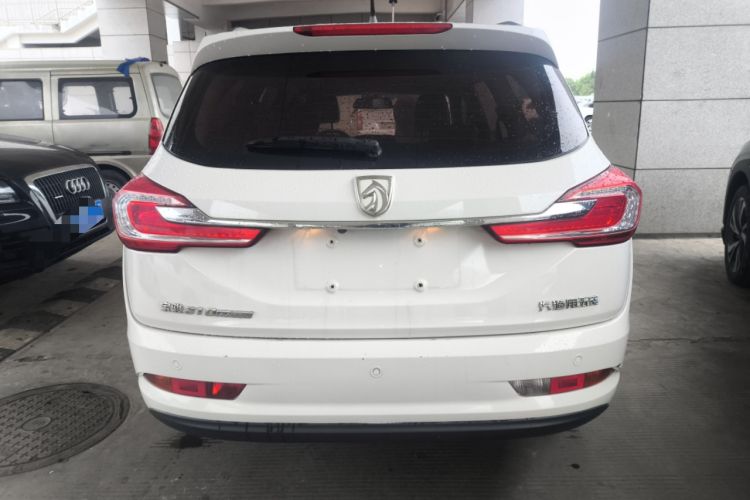 Used Baojun 310W 2018 1.5L Automatic Luxury Version China V Rear