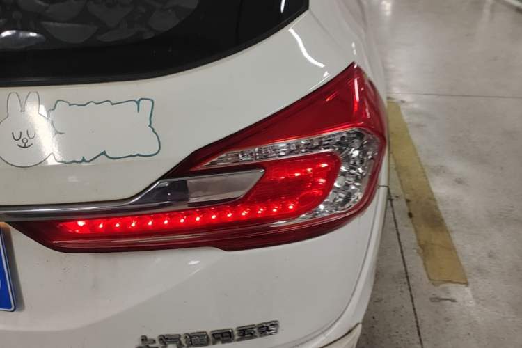 Used Baojun 310W 2018 1.5L Automatic Fashion Edition China VI Right Rear Taillight