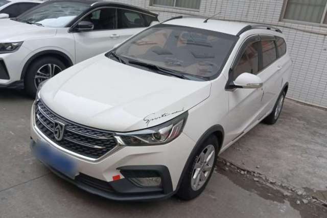 Used Baojun 310W 2018 1.5L Automatic Fashion Version China V Emission Standard
