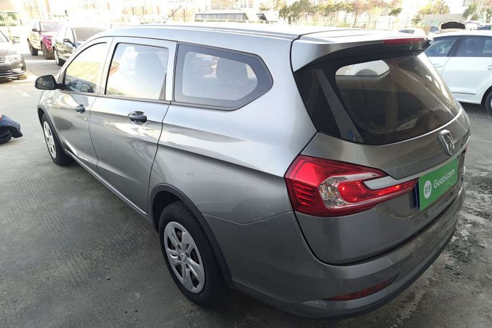 Used Baojun 310W 2020 1.5L Automatic Enjoyment Version China VI Emission Standard Left Side