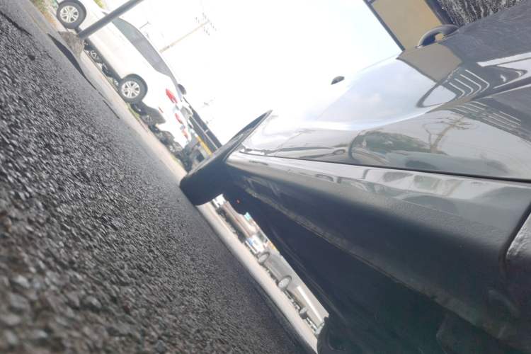 Used Baojun 310W 2020 1.5L Automatic Enjoyment Version China VI Emission Standard Right Side Sill
