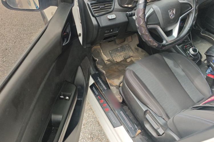Used Baojun 310W 2020 1.5L Automatic Enjoyment Version China VI Emission Standard Driver Seat