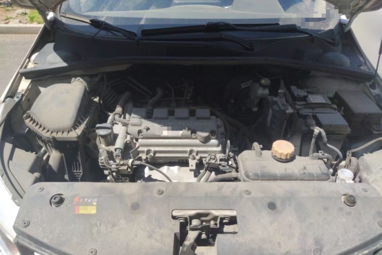 Used Baojun 310W 2020 1.5L Automatic Enjoyment Version China VI Emission Standard Engine Bay