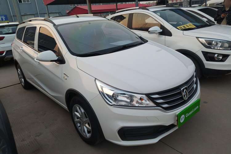 Used Baojun 310W 2020 1.5L Automatic Enjoyment Version China VI Emission Standard Front Right 45 Deg