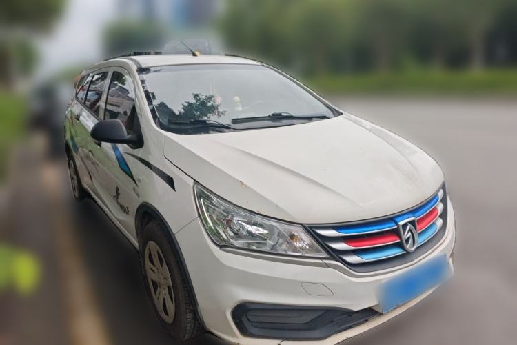 Used Baojun 310W 2020 1.5L Automatic Enjoyment Version China VI Emission Standard Front Right 45 Deg