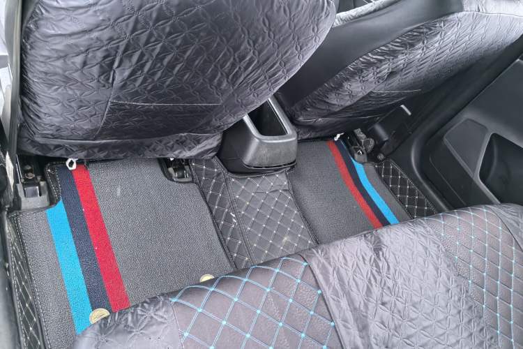 Used Baojun 310W 2020 1.5L Automatic Enjoyment Version China VI Emission Standard Interior 4