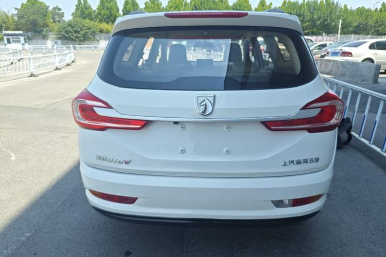 Used Baojun 310W 2020 1.5L Automatic Enjoyment Version China VI Emission Standard Rear