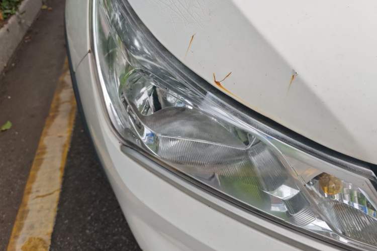 Used Baojun 310W 2020 1.5L Automatic Enjoyment Version China VI Emission Standard Right Front Headlight