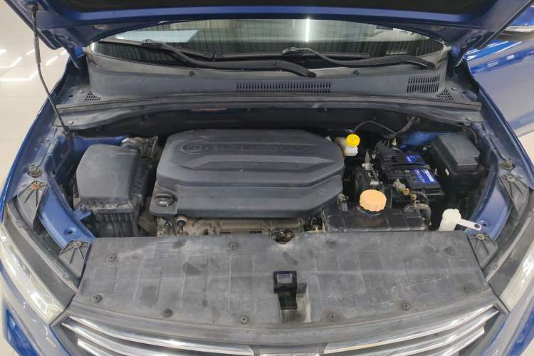 Used Baojun 360 2018 1.5L Automatic Luxury Version China V Engine Bay
