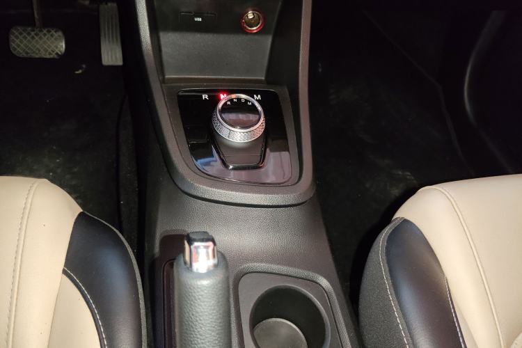 Used Baojun 360 2018 1.5L Automatic Luxury Version China V Gear Lever