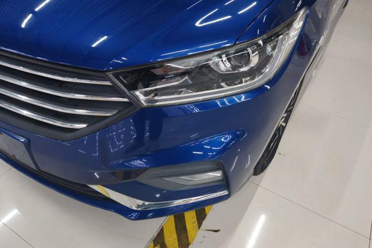 Used Baojun 360 2018 1.5L Automatic Luxury Version China V Left Front Headlight
