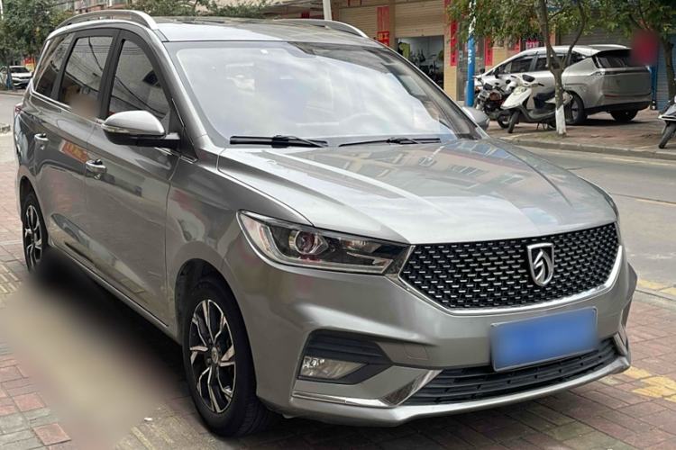 Used Baojun 360 2019 1.5L CVT Luxury Model China VI Emission Standard Exterior 2