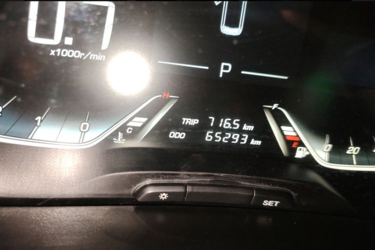 Used Baojun 360 2019 1.5L CVT Luxury Model China VI Emission Standard Odometer Close Up