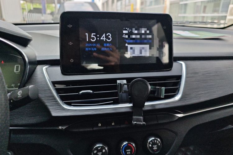 Used Baojun 360 2018 1.5L Manual Elite Version National V Audio And AC Panel