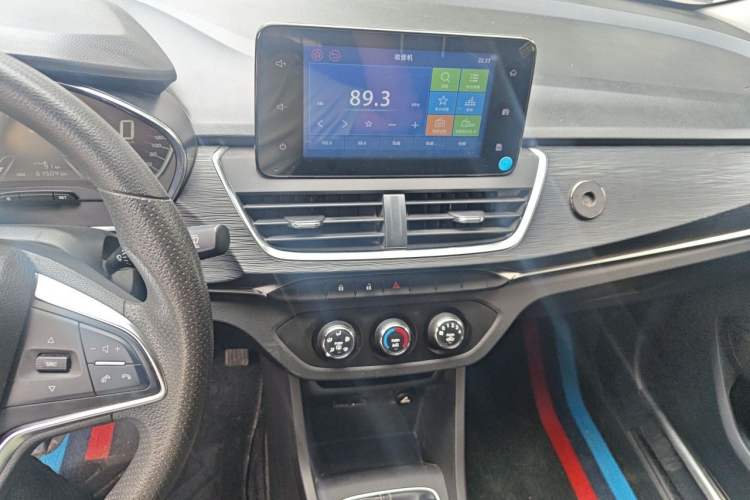 Used Baojun 360 2018 1.5L Manual Elite Version National V Audio And AC Panel