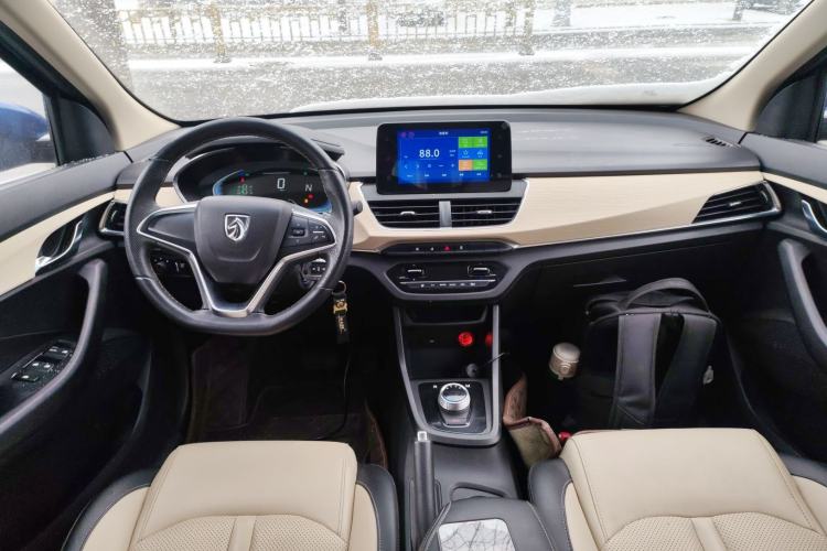 Used Baojun 360 2018 1.5L Automatic Luxury Version China V Center Console