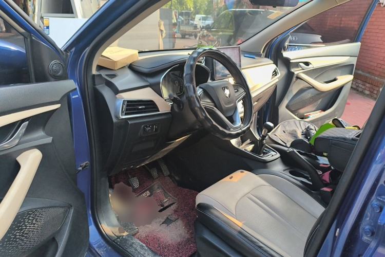 Used Baojun 360 2018 1.5L Manual Luxury Edition China V Driver Seat