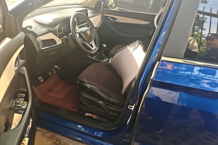 Used Baojun 360 2018 1.5L Manual Luxury Edition China V Driver Seat