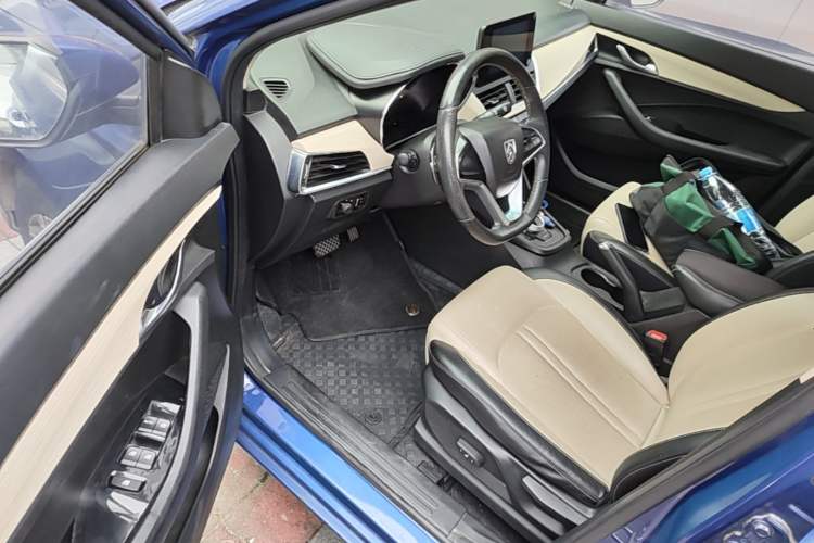 Used Baojun 360 2018 1.5L Automatic Luxury Version China V Driver Seat