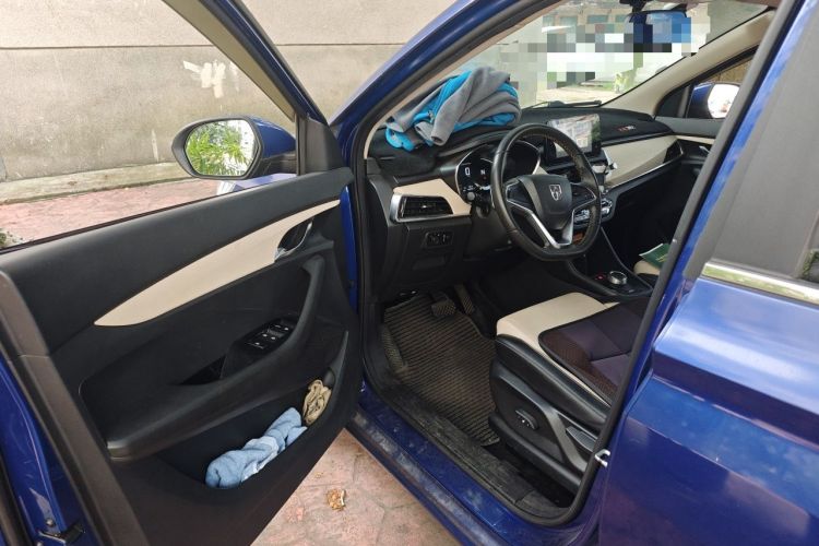 Used Baojun 360 2018 1.5L Automatic Luxury Version China V Driver Seat