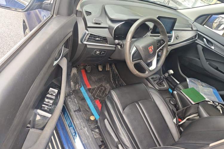 Used Baojun 360 2018 1.5L Manual Elite Version National V Driver Seat