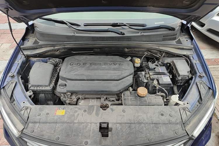 Used Baojun 360 2018 1.5L Automatic Luxury Version China V Engine Bay