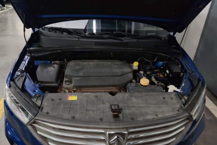 Used Baojun 360 2018 1.5L Automatic Elite Version National V Engine Bay