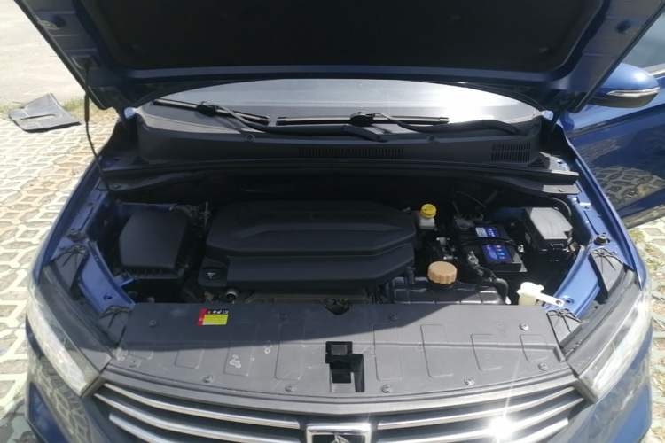 Used Baojun 360 2018 1.5L Automatic Elite Version National V Engine Bay