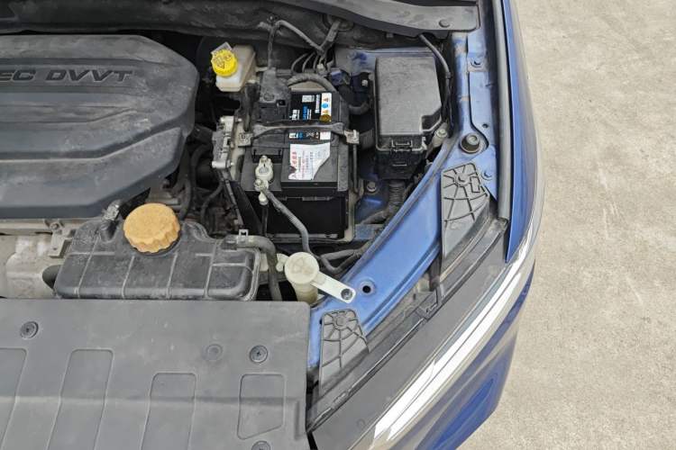 Used Baojun 360 2018 1.5L Automatic Elite Version National V Engine Bay Left