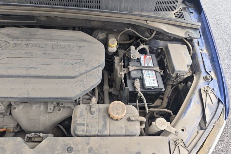 Used Baojun 360 2018 1.5L Manual Elite Version National V Engine Bay Left