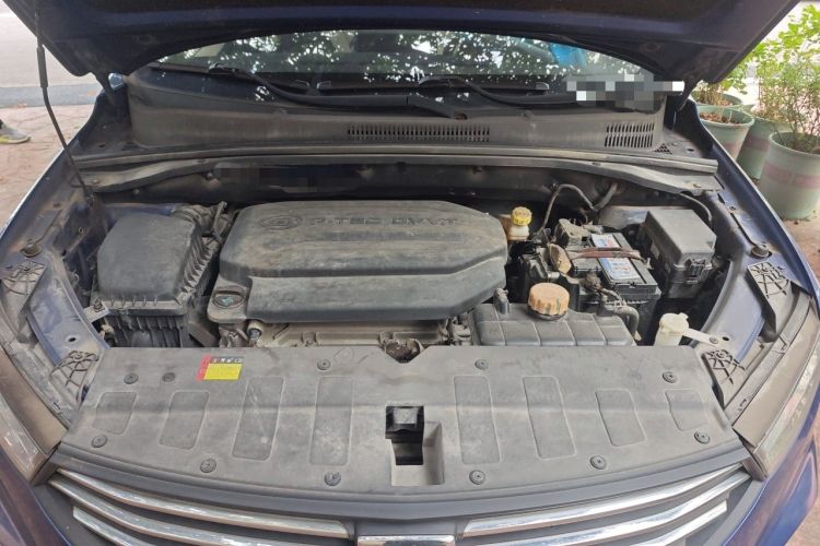 Used Baojun 360 2018 1.5L Automatic Luxury Version China V Engine Bay