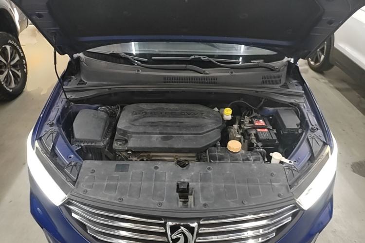 Used Baojun 360 2018 1.5L Automatic Luxury Version China V Engine Bay