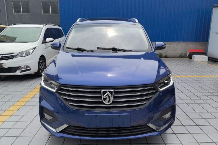 Used Baojun 360 2018 1.5L Automatic Luxury Version China V Front