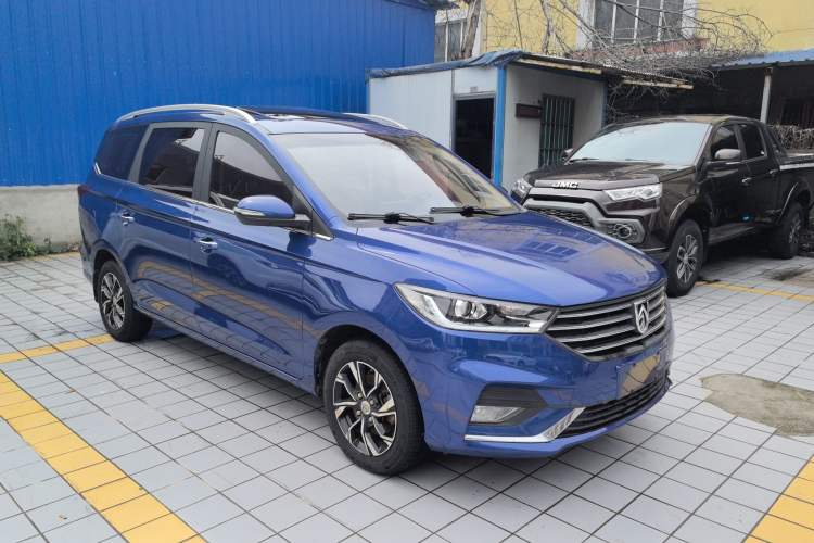 Used Baojun 360 2018 1.5L Automatic Luxury Version China V Front Right 45 Deg
