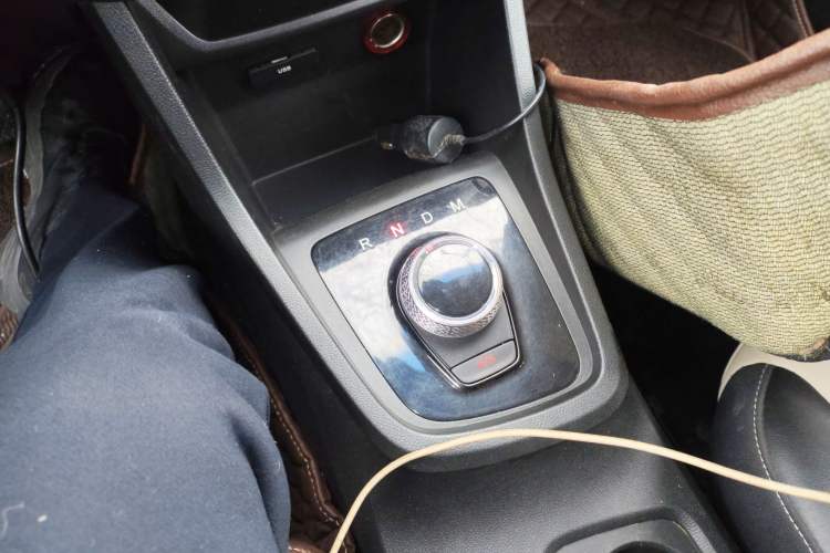 Used Baojun 360 2018 1.5L Automatic Luxury Version China V Gear Lever