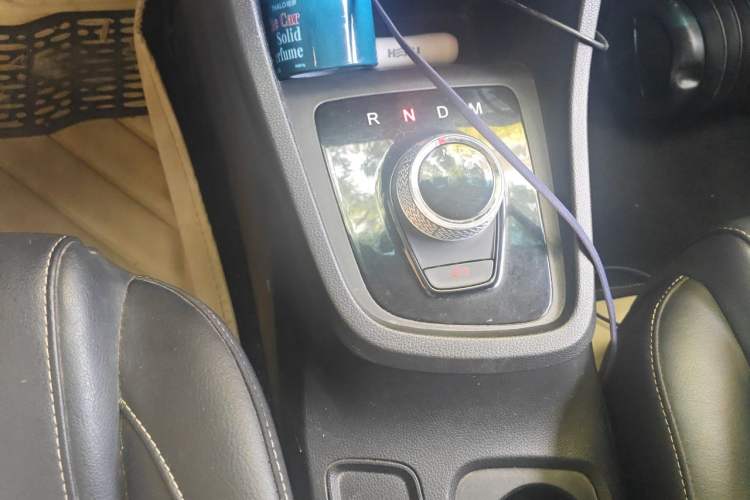 Used Baojun 360 2018 1.5L Automatic Elite Version National V Gear Lever