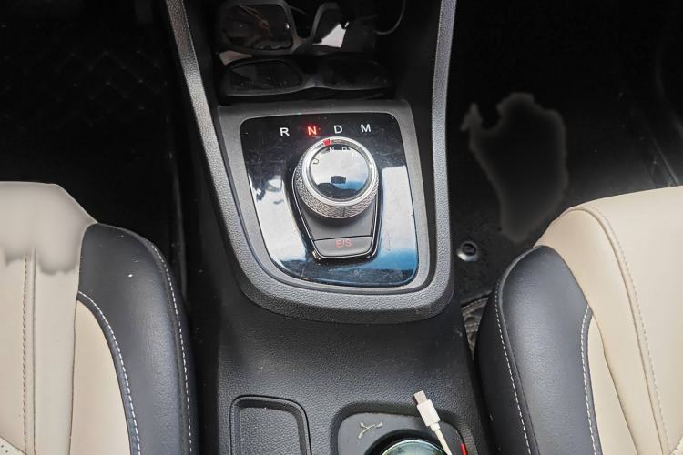 Used Baojun 360 2018 1.5L Automatic Luxury Version China V Gear Lever