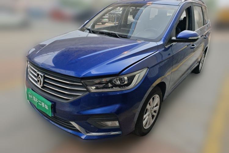 Used Baojun 360 2018 1.5L Manual Elite Version National V Guazi used car, China used car export, Used car for sale, Used cars, Cheapest cars for sale