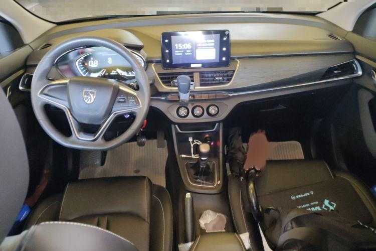 Used Baojun 360 2018 1.5L Manual Elite Version National V Interior 2