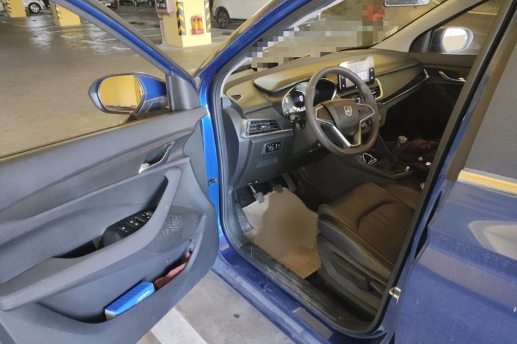 Used Baojun 360 2018 1.5L Manual Elite Version National V Interior 3