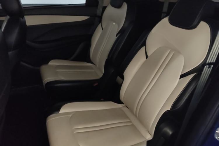 Used Baojun 360 2018 1.5L Automatic Luxury Version China V Interior 4