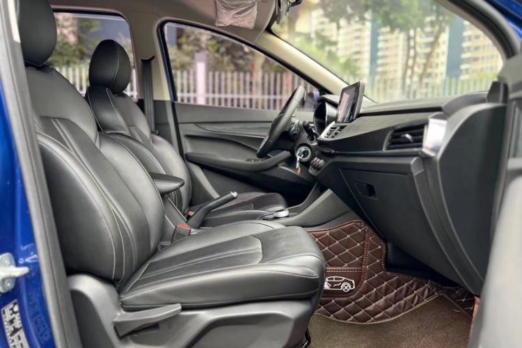 Used Baojun 360 2018 1.5L Automatic Elite Version National V Interior 5