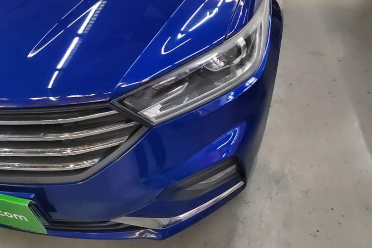 Used Baojun 360 2018 1.5L Automatic Luxury Version China V Left Front Headlight